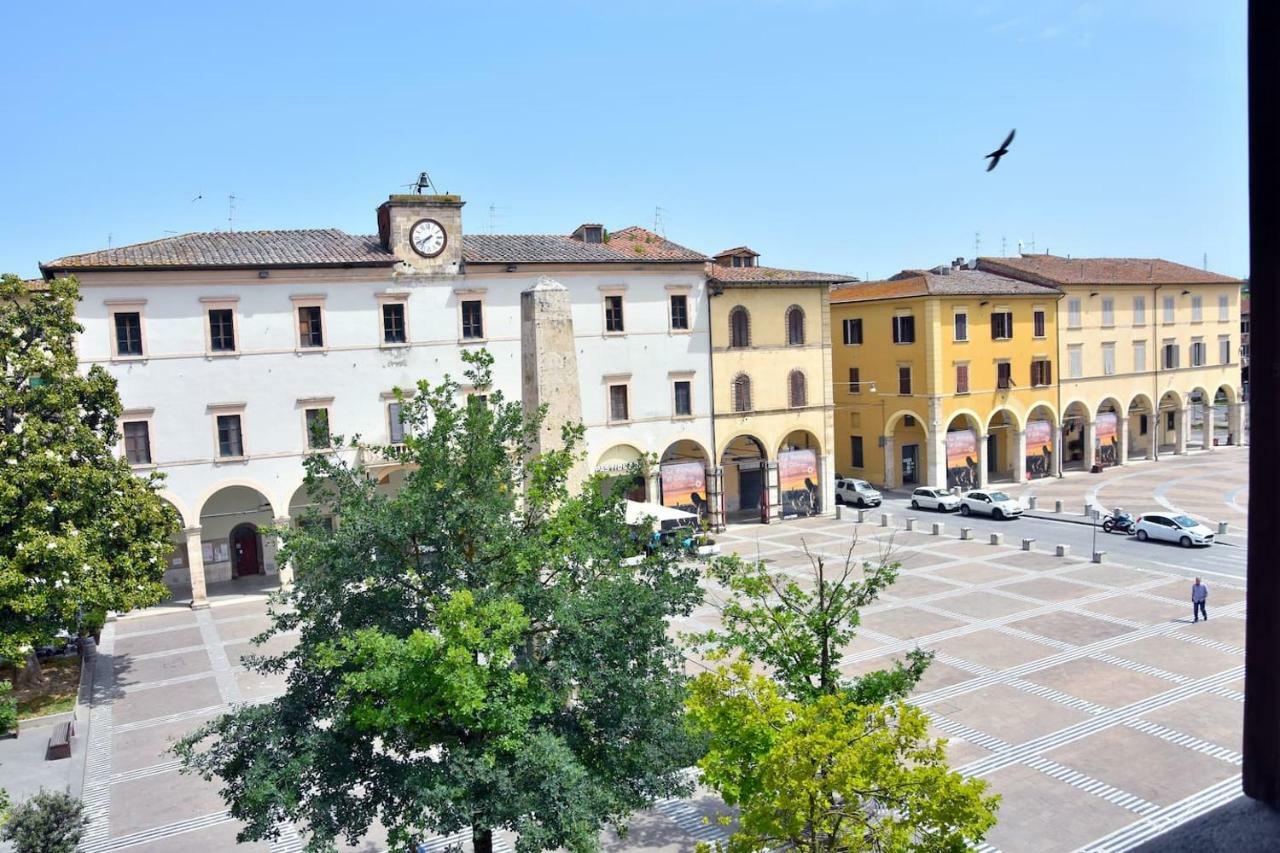 Piazza Arnolfo 1932 Leilighet Colle Val D'Elsa Eksteriør bilde
